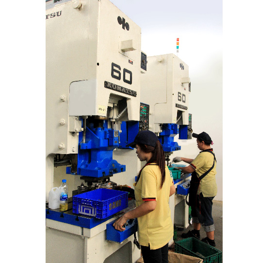STAMPING MACHINE